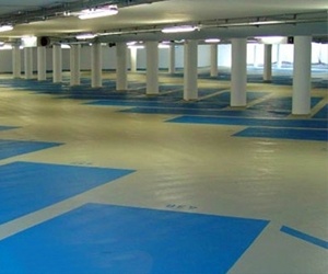 停車場地面千萬不要亂選，選錯(cuò)了浪費(fèi)錢！